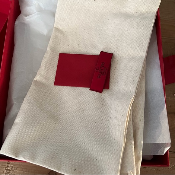 Valentino Rockstud Sandals - Picture 14 of 16